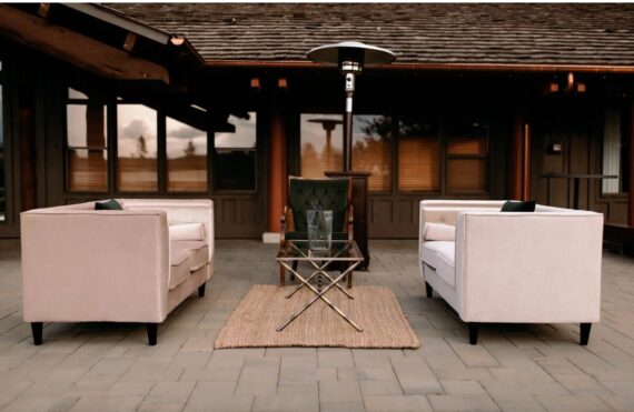 Jefferson Velvet Loveseat